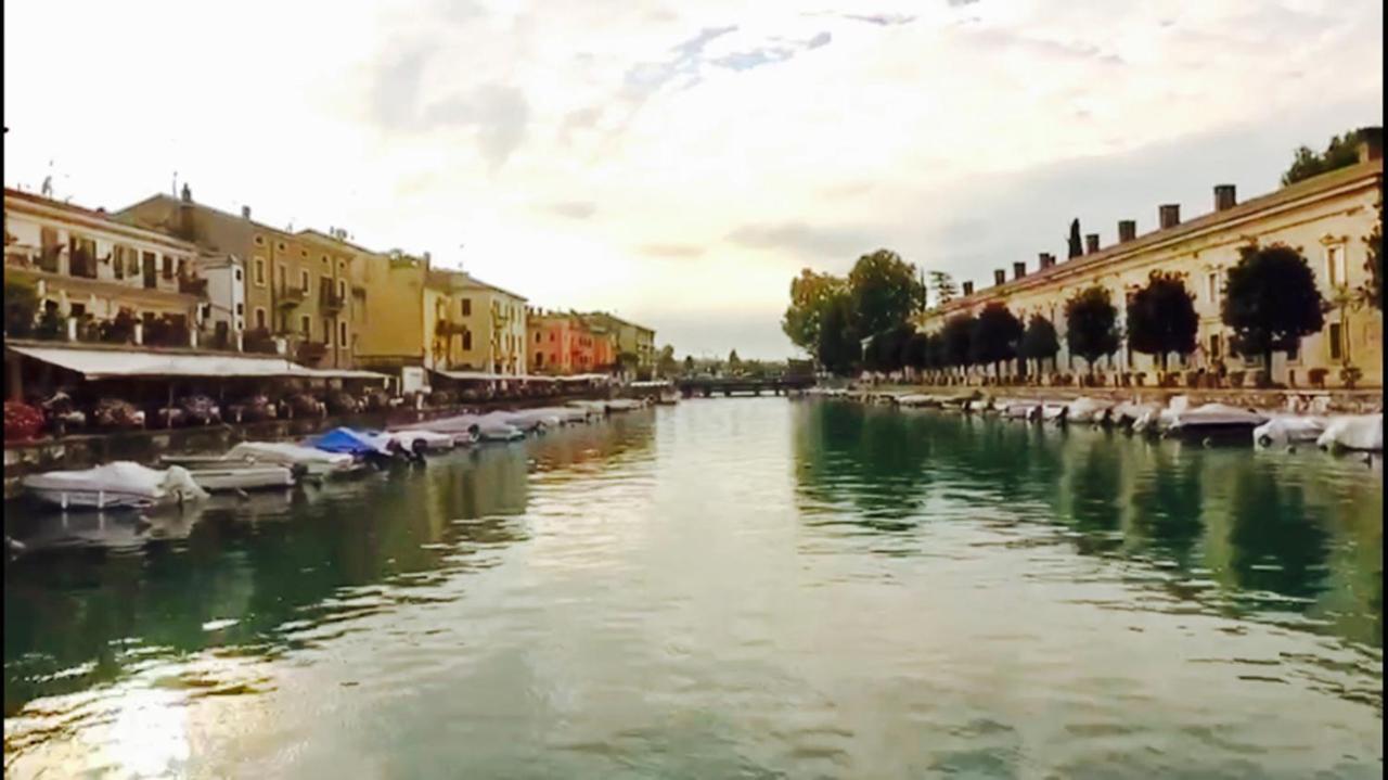 Fiori Sull'Acqua Apartments Peschiera del Garda Zewnętrze zdjęcie