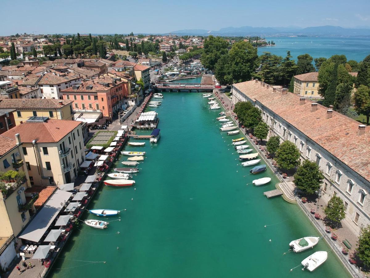 Fiori Sull'Acqua Apartments Peschiera del Garda Zewnętrze zdjęcie