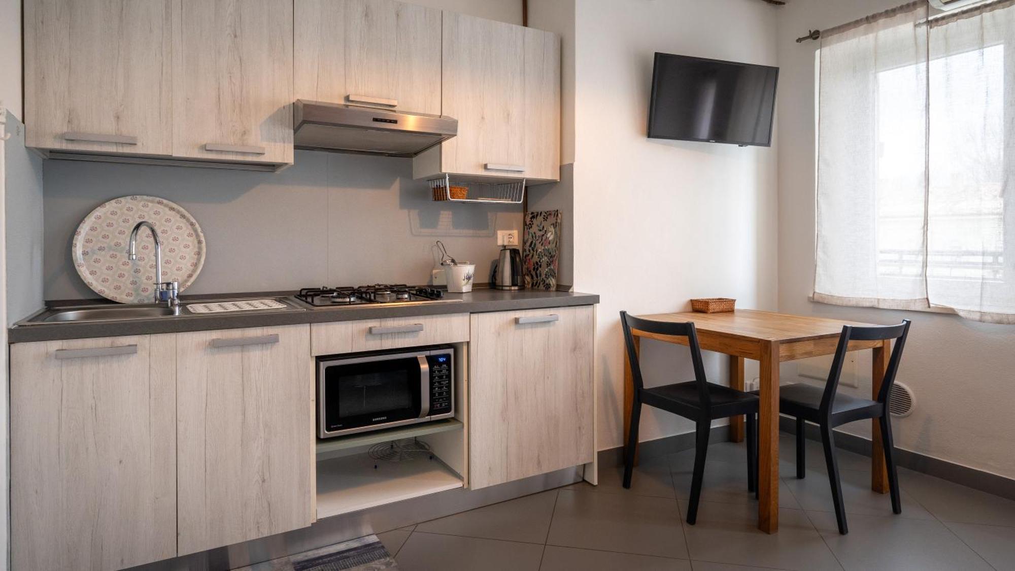 Fiori Sull'Acqua Apartments Peschiera del Garda Zewnętrze zdjęcie