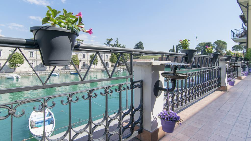 Fiori Sull'Acqua Apartments Peschiera del Garda Zewnętrze zdjęcie