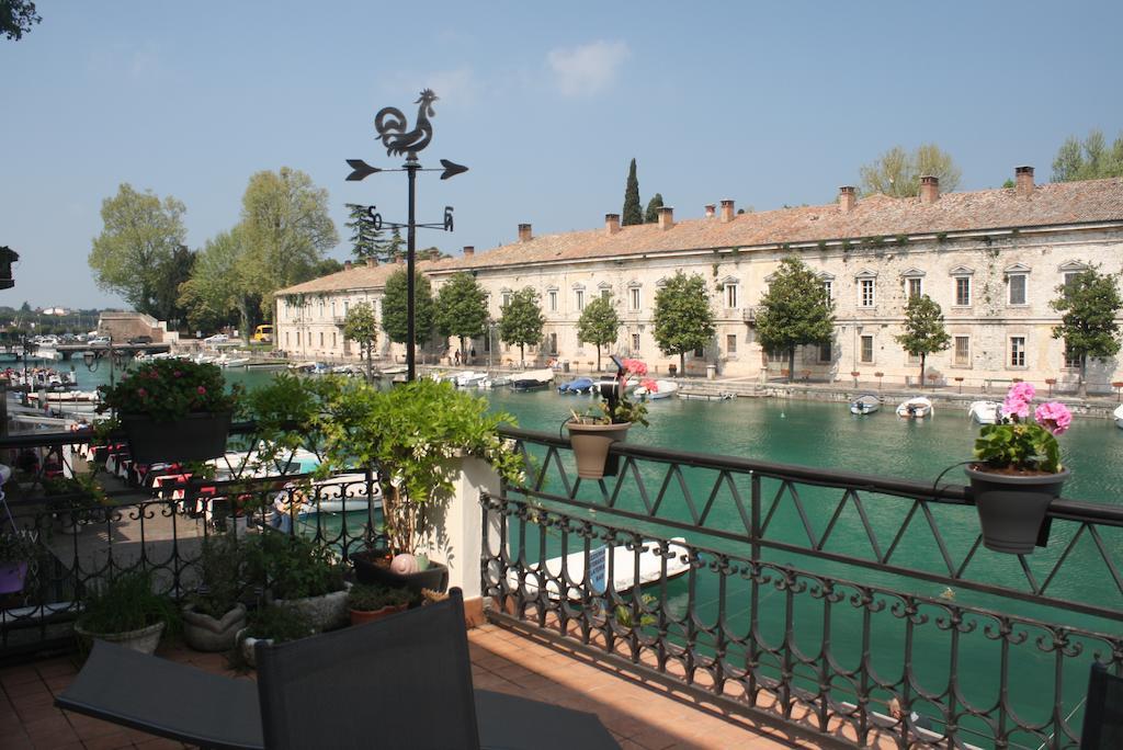 Fiori Sull'Acqua Apartments Peschiera del Garda Zewnętrze zdjęcie