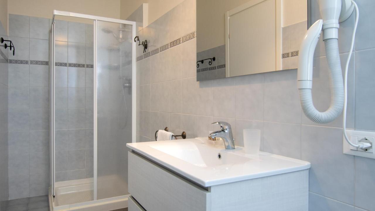 Fiori Sull'Acqua Apartments Peschiera del Garda Zewnętrze zdjęcie